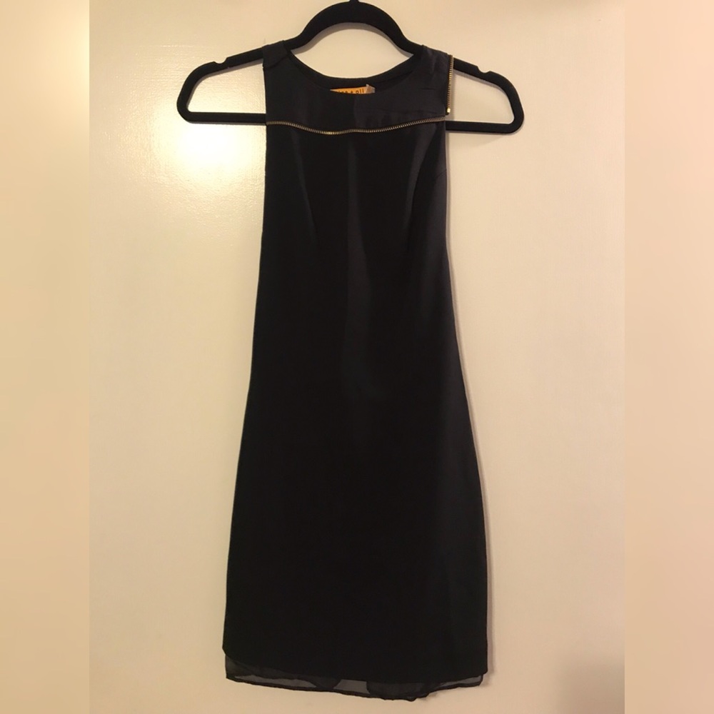 Alice + Olivia black and gold zipper dress